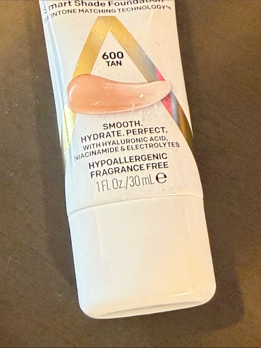 🌻 Almay Ageless Smart Shade Foundation in 600 Tan NWT